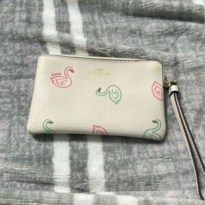 Beige Swan coach wristlet